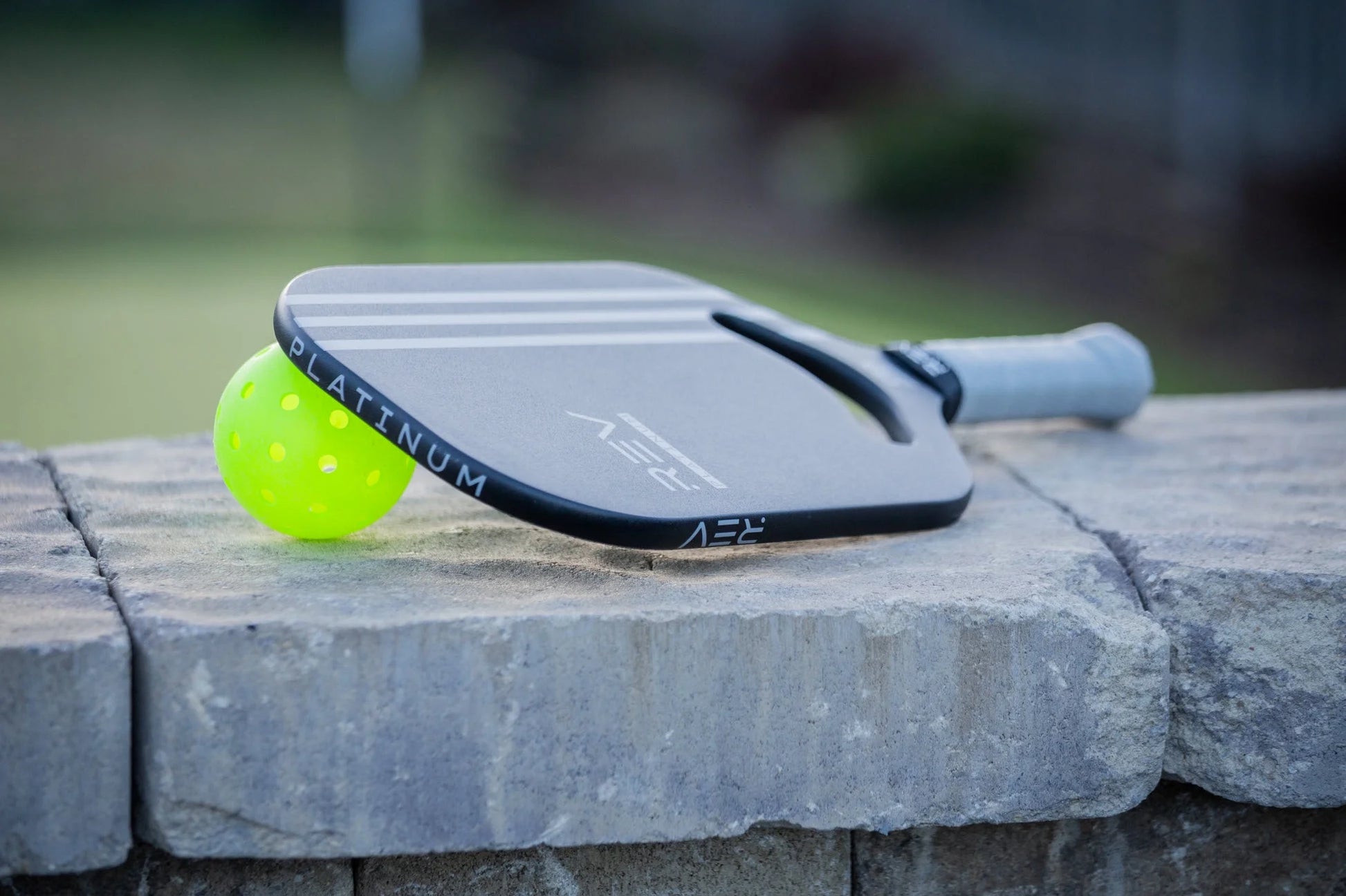 Platinum Pickleball Paddle, Carbon Fiber, Black