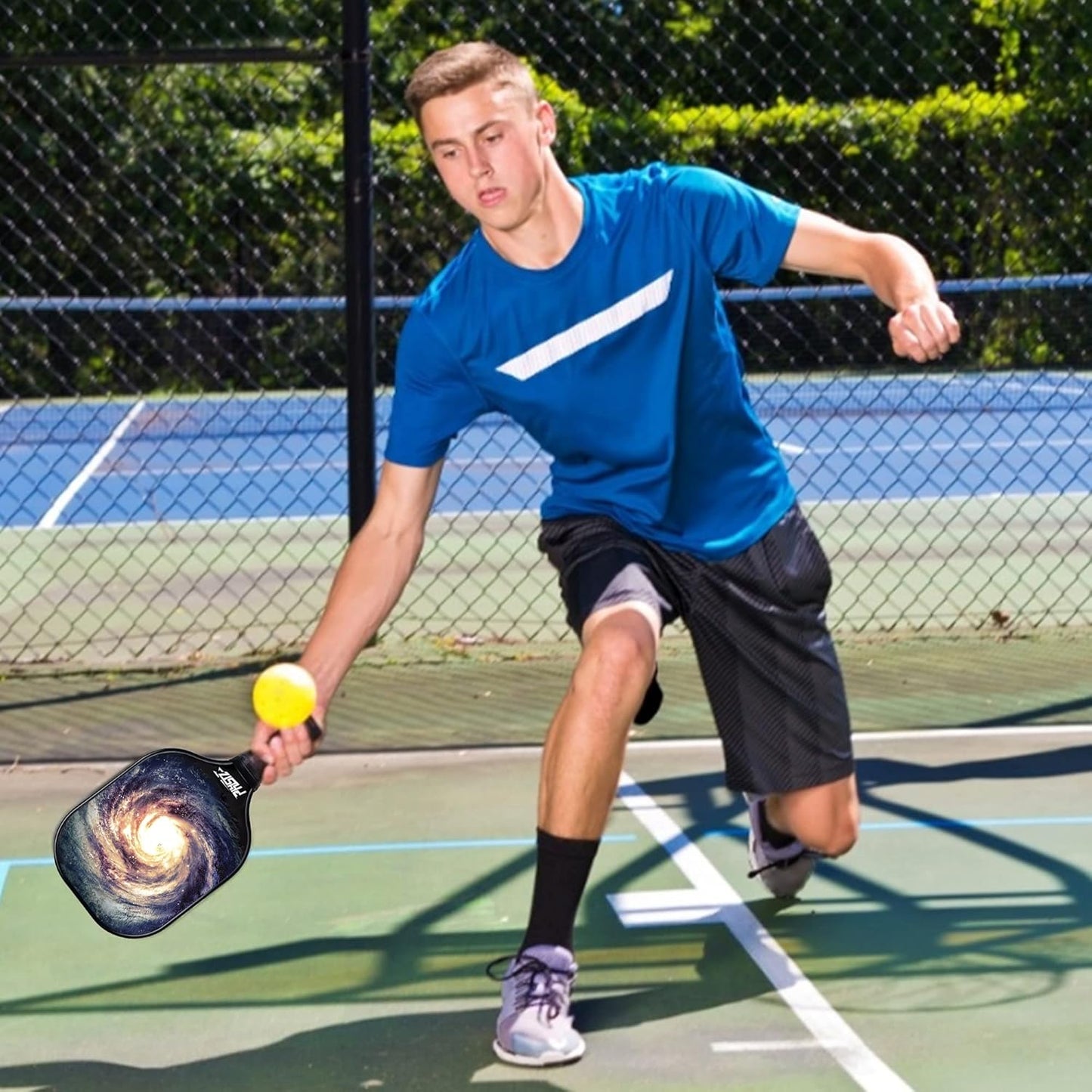 Pickleball Paddles, USAPA Approved Lightweight Pickleball Paddle Set of 2, Fiberglass Surface Polypropylene Core Pickleball Set with 2 Pickleball Rackets, 4 Pickleballs & 1 Carry Bag